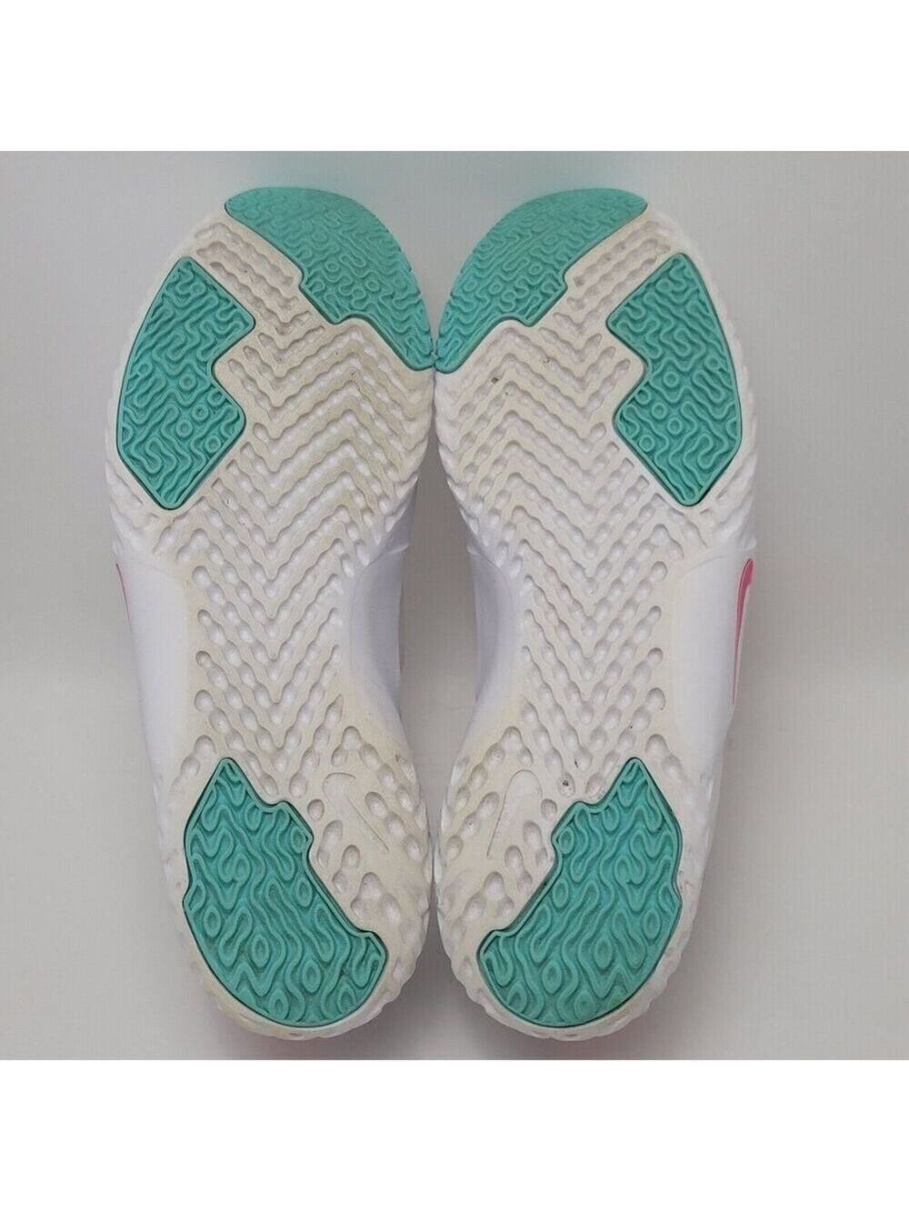 Nike Renew In Season TR9 White Multicolor Sneakers Shoes Womens Sz 8 CW7022-100 - Picture 10 of 12